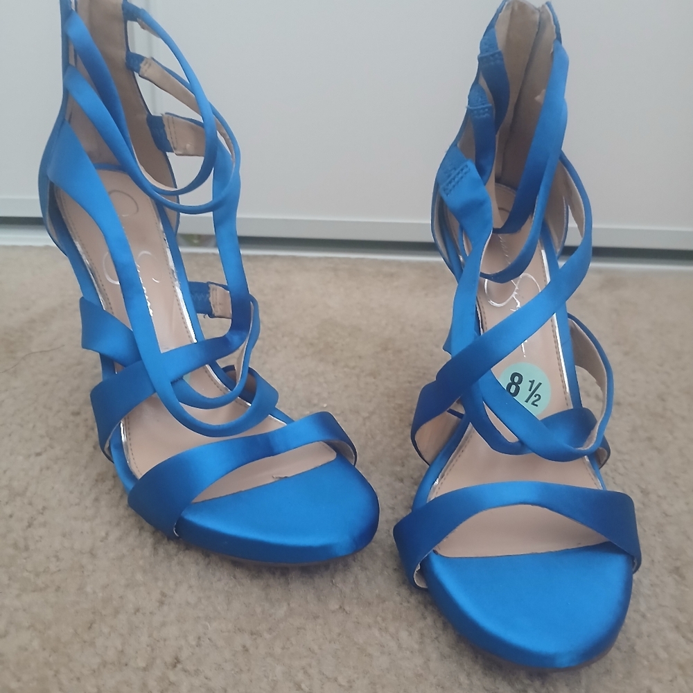 NWOT Royal Blue Jessica Simpson Heels